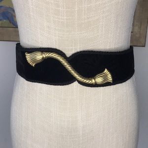 Vintage 80's Velvet Belt - Medium